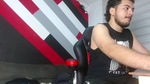 Snapshot of zac_golden chatting on 03-17-26, 11:46 Zack online show from 03-17-26, 11:46