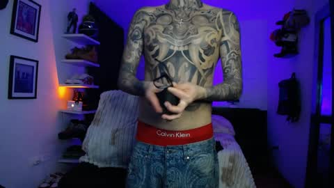 zac_muller1 online show from 04-01-26, 04:35