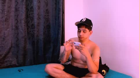 zacck_evans online show from 05-26-26, 03:13