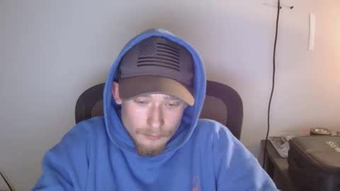 Snapshot of zachmcw25 chatting on 11-11-25, 02:44 zachmcw25 online show from 11-11-25, 02:44