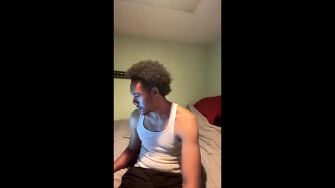 Snapshot of zackharden45 chatting on 04-14-26, 12:16 zackharden45 online show from 04-14-26, 12:16