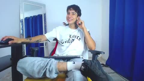 zack online show from 02-01-25, 02:02