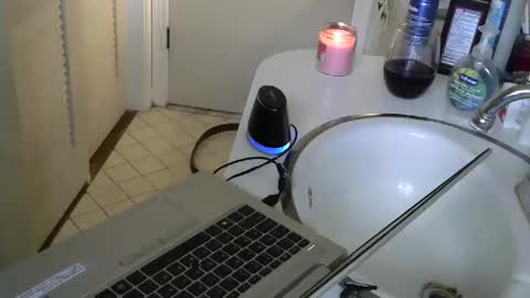 Aiden online show from 02-09-26, 10:47