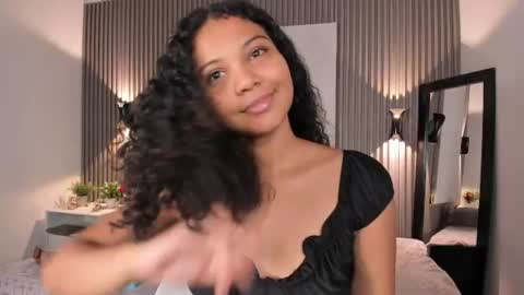 Snapshot of zafiiraa chatting on 06-14-26, 03:41 zafira online show from 06-14-26, 03:41
