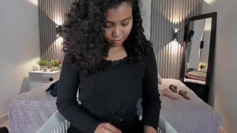 Snapshot of zafiiraa chatting on 07-02-26, 03:45 zafira online show from 07-02-26, 03:45