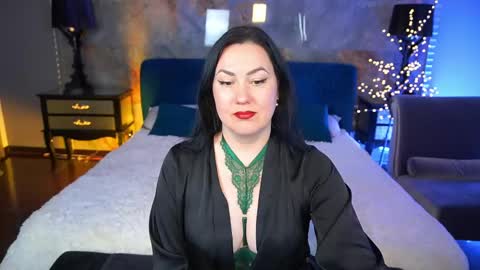 Snapshot of zafiramoonn chatting on 05-16-26, 07:34 Zafiramoonn online show from 05-16-26, 07:34
