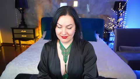 Snapshot of zafiramoonn chatting on 05-16-26, 07:56 Zafiramoonn online show from 05-16-26, 07:56