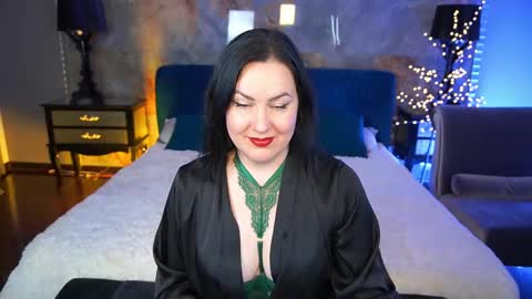 Snapshot of zafiramoonn chatting on 05-16-26, 08:07 Zafiramoonn online show from 05-16-26, 08:07