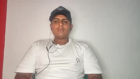 Snapshot of zagros07 chatting on 04-03-26, 01:47 zagros07 online show from 04-03-26, 01:47
