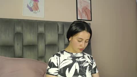 Zaida online show from 05-25-26, 07:09