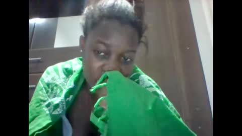 Snapshot of zainxxxx chatting on 04-21-26, 01:42 zainxxxx online show from 04-21-26, 01:42