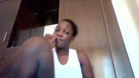 Snapshot of zainxxxx chatting on 04-23-26, 12:29 zainxxxx online show from 04-23-26, 12:29