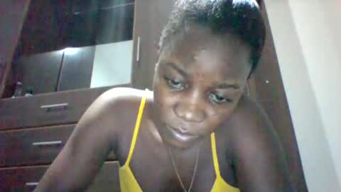 Snapshot of zainxxxx chatting on 04-26-26, 05:10 zainxxxx online show from 04-26-26, 05:10
