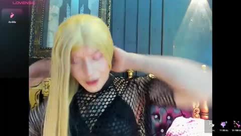 Snapshot of zalir_666 chatting on 05-07-26, 03:34 Megan online show from 05-07-26, 03:34