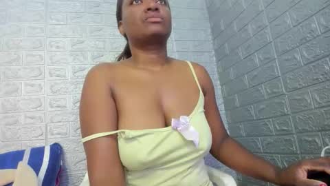 Snapshot of zamara__ chatting on 01-14-26, 12:55 Zamara online show from 01-14-26, 12:55