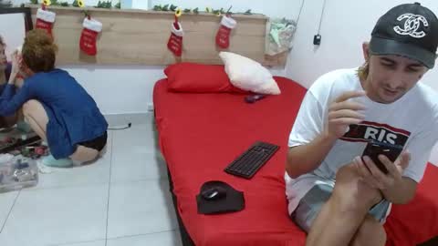 Zamu online show from 12-17-24, 07:48