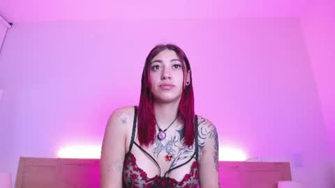 Snapshot of zammyrossee chatting on 07-13-26, 04:04 zammyrossee online show from 07-13-26, 04:04