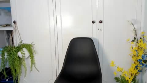 Snapshot of zane_lux chatting on 07-02-26, 07:42 Zane Lux online show from 07-02-26, 07:42