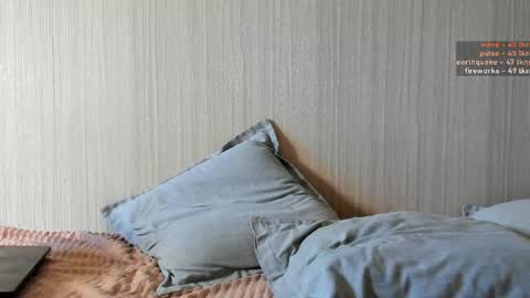 Zane online show from 04-11-26, 07:45