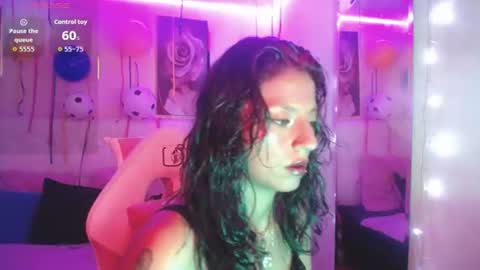 Snapshot of zarahbennet chatting on 07-09-26, 03:05 Zarah online show from 07-09-26, 03:05