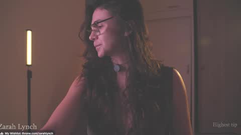 Snapshot of zarahlynch chatting on 04-01-26, 12:33 Miss Lynch Next show 2911 online show from 04-01-26, 12:33