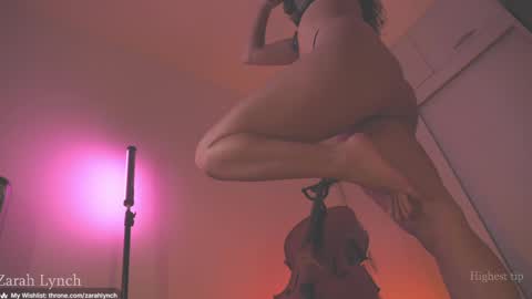 Snapshot of zarahlynch chatting on 04-06-26, 04:46 Miss Lynch Next show 2911 online show from 04-06-26, 04:46