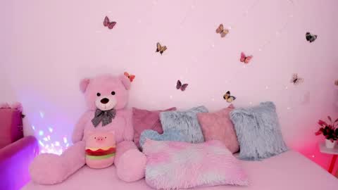 Zara online show from 04-01-26, 01:41