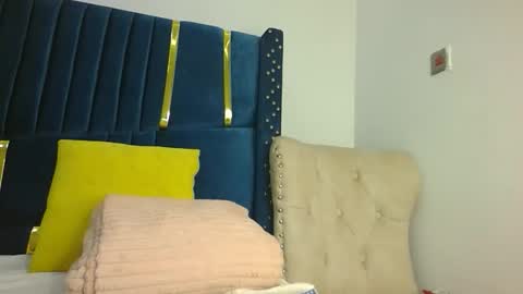 Snapshot of zariah011 chatting on 04-05-26, 07:11 zariah online show from 04-05-26, 07:11