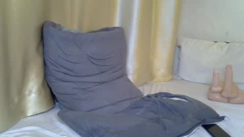 Snapshot of zarinah7 chatting on 07-11-26, 04:04 zari online show from 07-11-26, 04:04