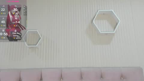 Snapshot of zarinawynne chatting on 06-29-26, 12:49 Zarina Waynne online show from 06-29-26, 12:49