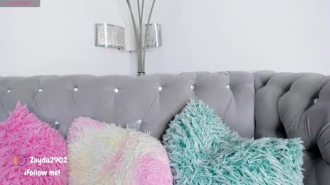  Zayda  online show from 02-03-25, 07:10