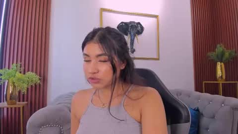  Zayda  online show from 09-10-25, 07:47