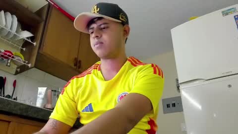 Snapshot of zaym_liam chatting on 04-11-26, 09:19 zaym_liam online show from 04-11-26, 09:19