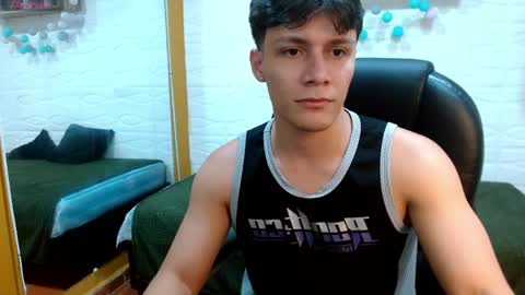 zayn_clausen online show from 05-27-26, 05:43