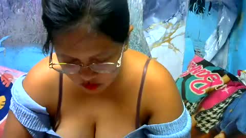 Snapshot of zeannalicious chatting on 07-11-26, 03:09 Im Zeanna online show from 07-11-26, 03:09