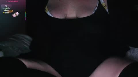 Snapshot of zeemomdalorian chatting on 04-03-26, 05:49 Zee online show from 04-03-26, 05:49