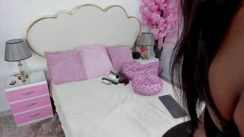 Snapshot of zendayarosse chatting on 04-27-26, 09:46 zendayarosse online show from 04-27-26, 09:46