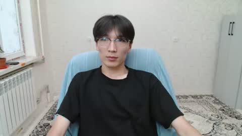 Snapshot of zengom chatting on 06-21-26, 12:46 Zen online show from 06-21-26, 12:46