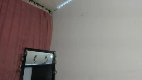 ZEPHYRA ANGELS online show from 04-01-26, 03:07