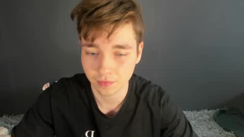 Ethan online show from 04-05-26, 03:26