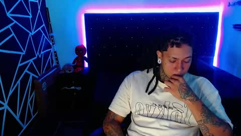 Snapshot of zero_x9 chatting on 02-15-26, 09:55 zero_x9 online show from 02-15-26, 09:55