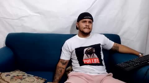 zeus_030 online show from 03-16-26, 12:38