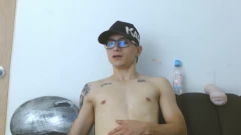 Snapshot of zeusdark19 chatting on 06-02-26, 06:32 zeus online show from 06-02-26, 06:32