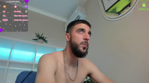 Snapshot of zeyn_edwards chatting on 07-01-26, 11:12 ZEYN online show from 07-01-26, 11:12