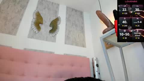 Snapshot of zhamira_21 chatting on 02-25-26, 10:19 ZHAMIRA ANDRES online show from 02-25-26, 10:19