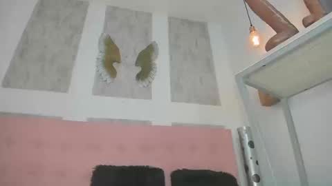 Snapshot of zhamira_21 chatting on 03-16-26, 09:30 ZHAMIRA ANDRES online show from 03-16-26, 09:30