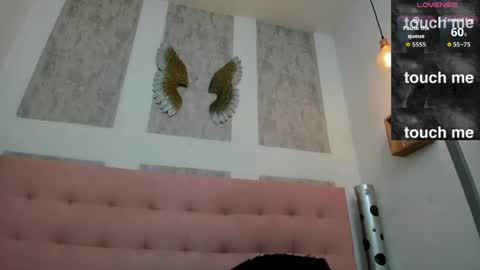 Snapshot of zhamira_21 chatting on 03-22-26, 10:57 ZHAMIRA ANDRES online show from 03-22-26, 10:57