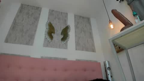 Snapshot of zhamira_21 chatting on 04-09-26, 11:54 ZHAMIRA ANDRES online show from 04-09-26, 11:54