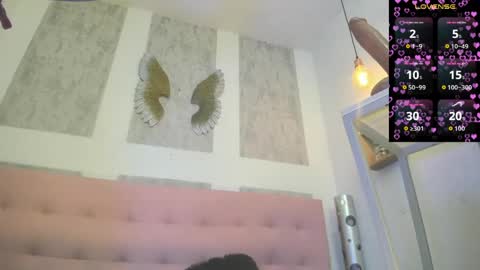 Snapshot of zhamira_21 chatting on 04-13-26, 11:32 ZHAMIRA ANDRES online show from 04-13-26, 11:32