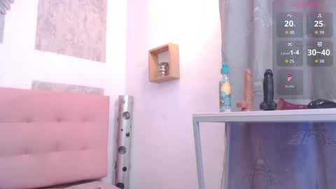 Snapshot of zhamira_21 chatting on 05-11-26, 08:17 ZHAMIRA ANDRES online show from 05-11-26, 08:17